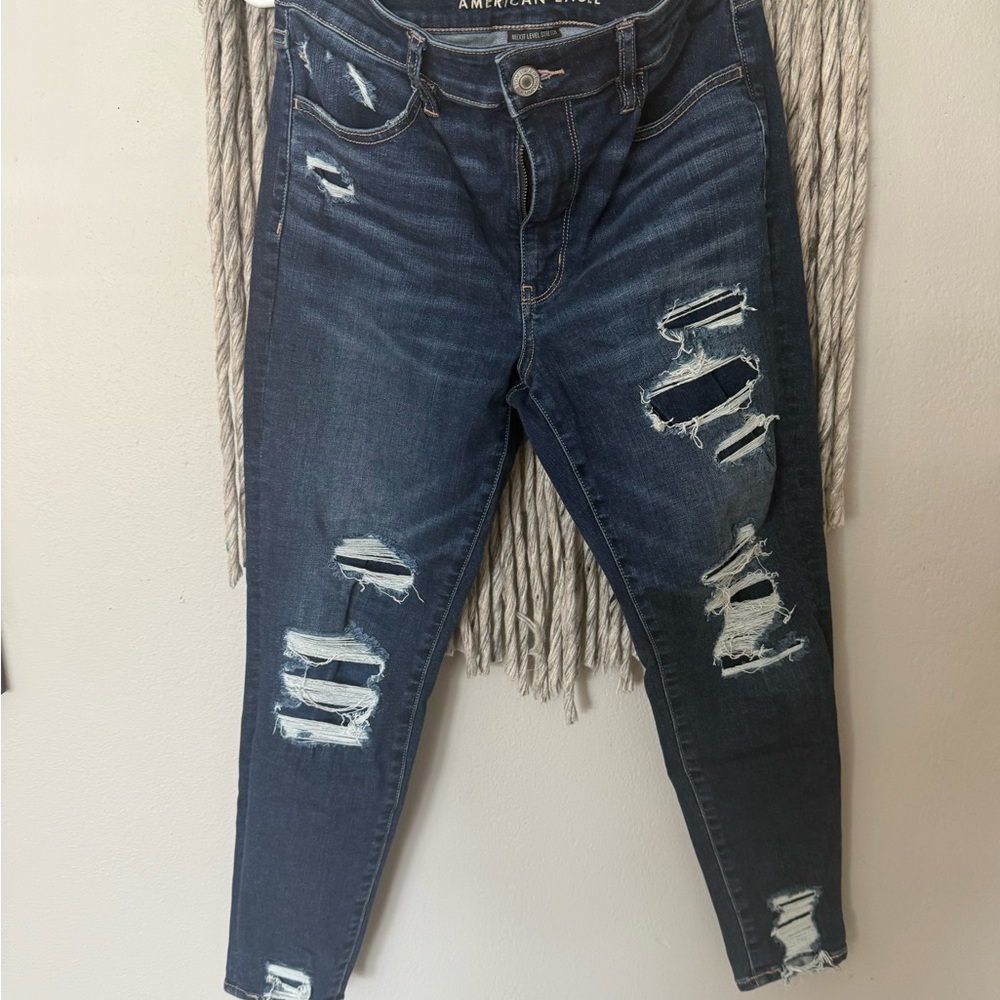 American Eagle Distressed High Rise Jegging